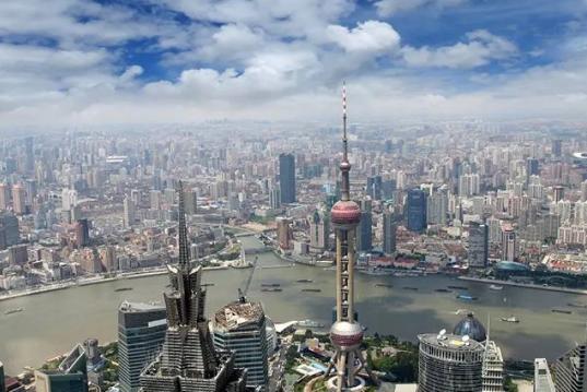 �����ʮ�Ϻ�¥�гɽ����ٴ��¸ߣ�����������8���£������Ƿ���10��